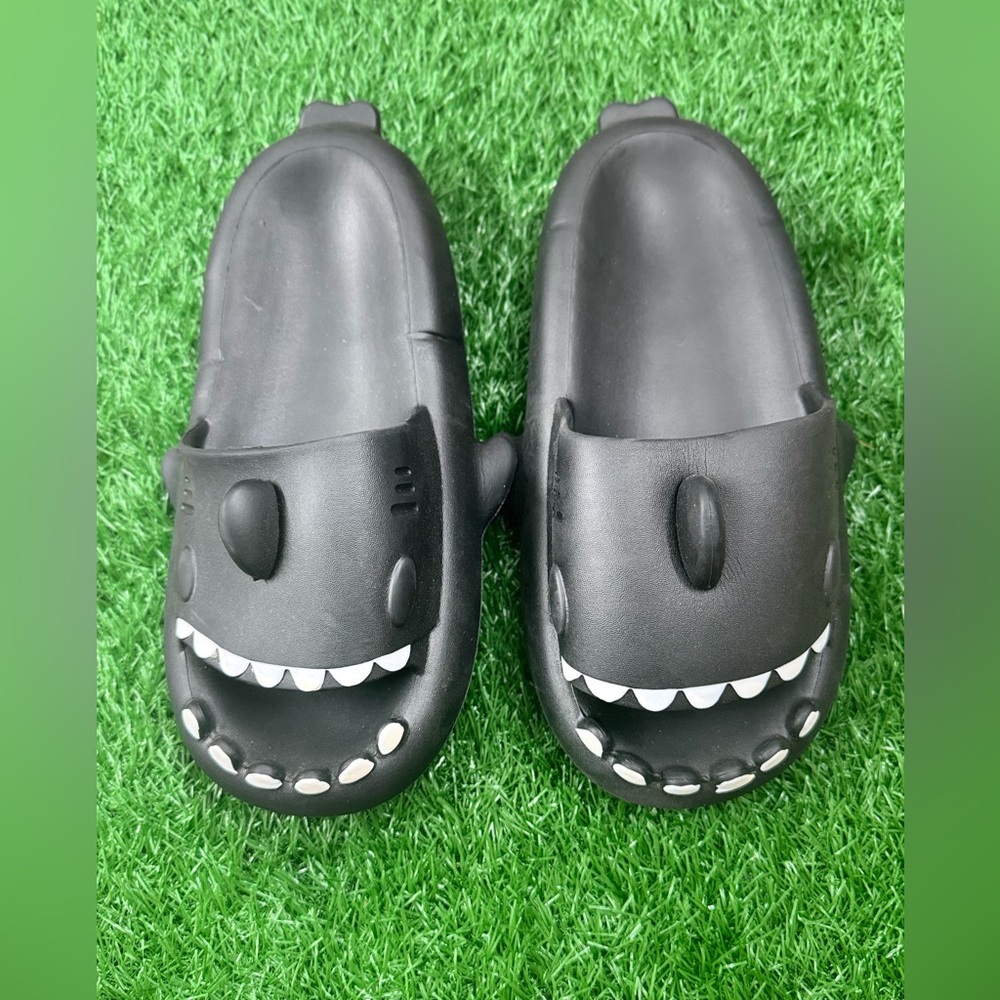 Women fish face flip flops size 40-41
